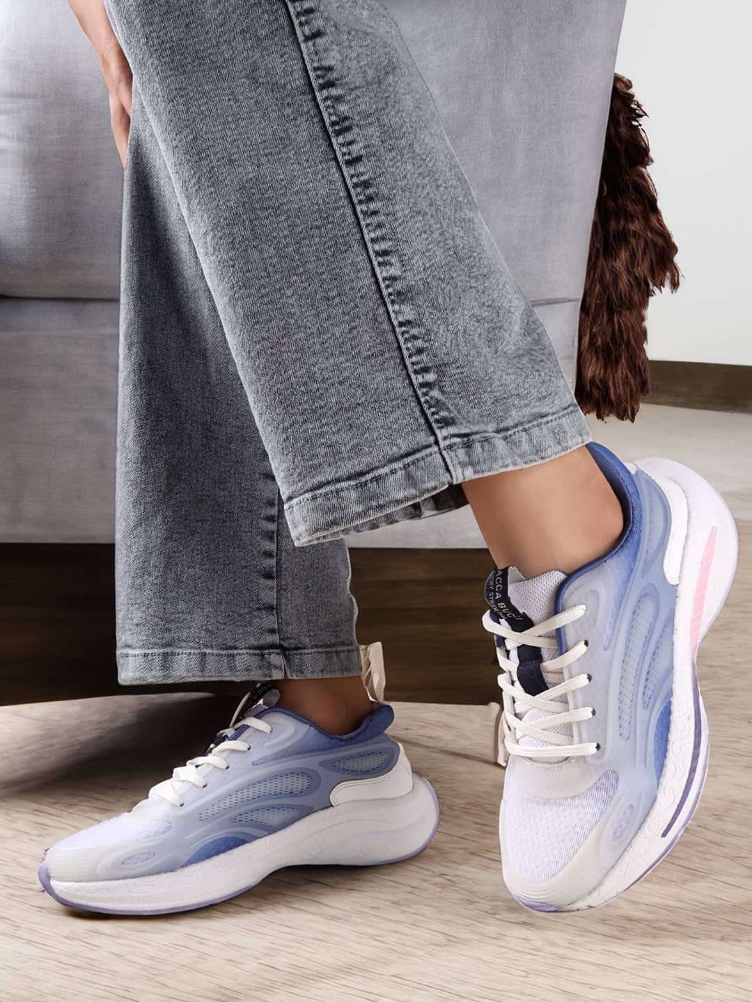 Bacca Bucci Luminara Women's Lightweight Running Shoes with Glow-in-the-Dark Feature