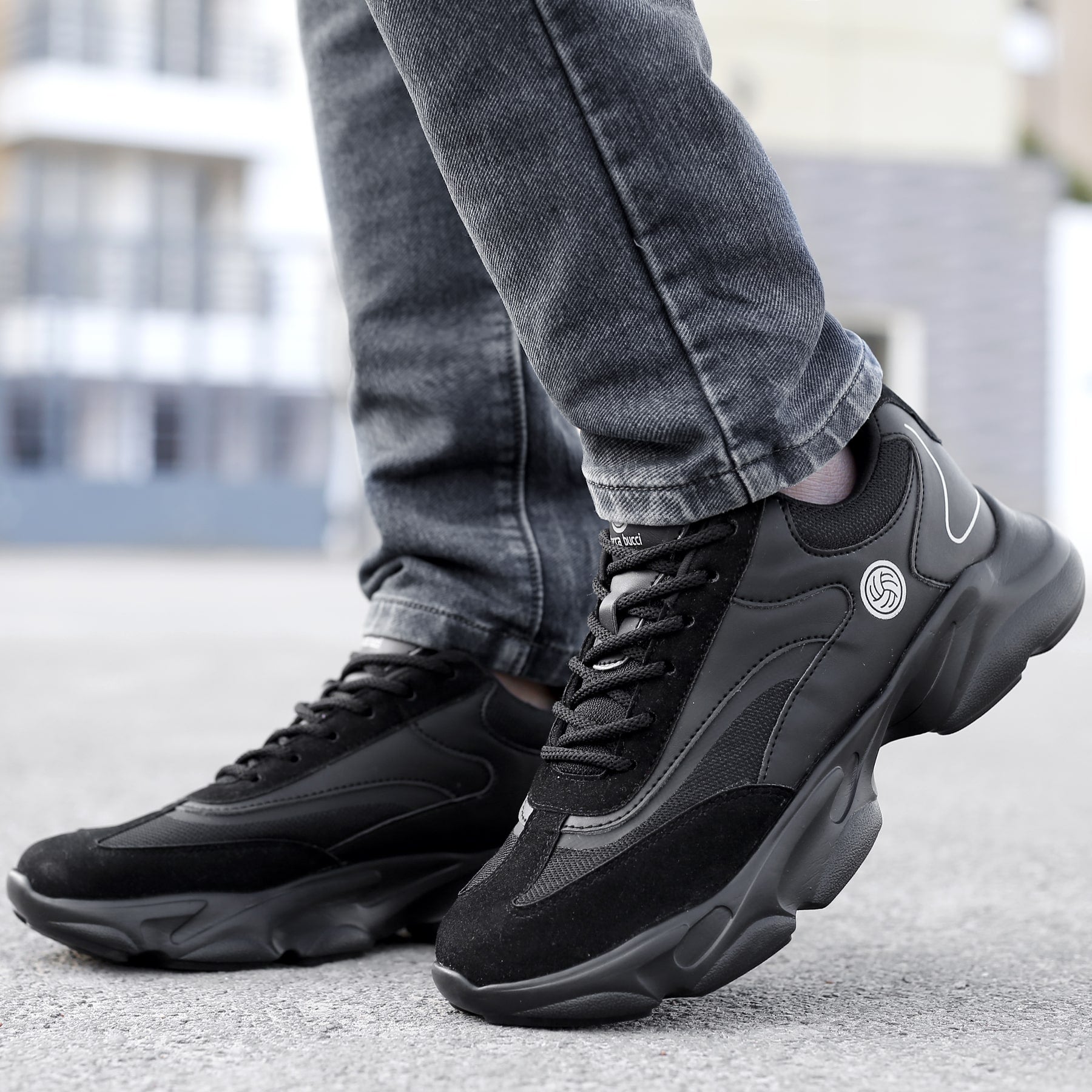 black sneakers for men, black sneakers, chunky black sneakers, sneakers for men