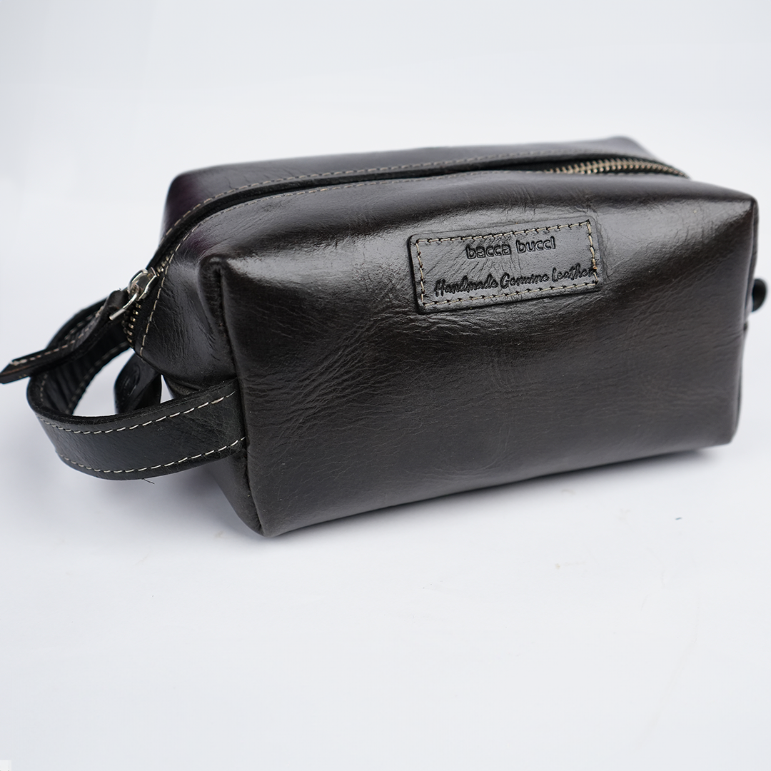 Genuine Leather Traveling toiletry Bag, Dopp Kit or Cosmetic Bag