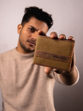 Bacca Bucci Premium Gift Combo: Classic Wallet & Stylish Belt in Elegant Wooden Box