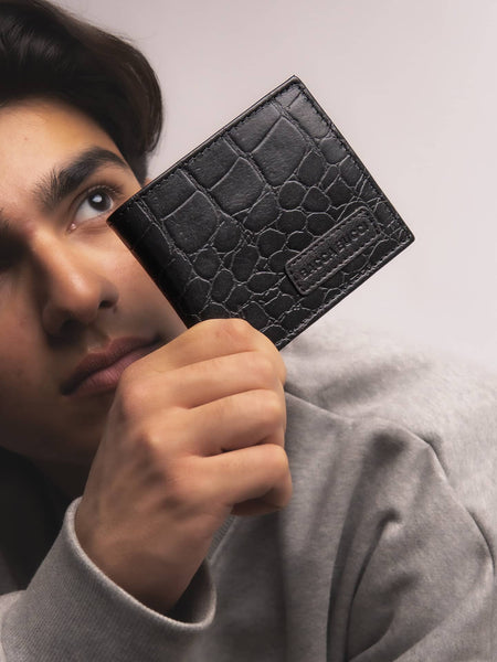 Bacca Bucci Croc-Embossed Bifold Leather Wallet for Teens & Gen Z