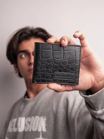 Bacca Bucci Croc-Embossed Bifold Leather Wallet for Teens & Gen Z