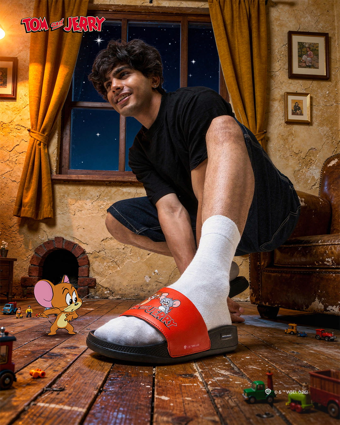 Chase Never Ends – Tom & Jerry Slides for Men