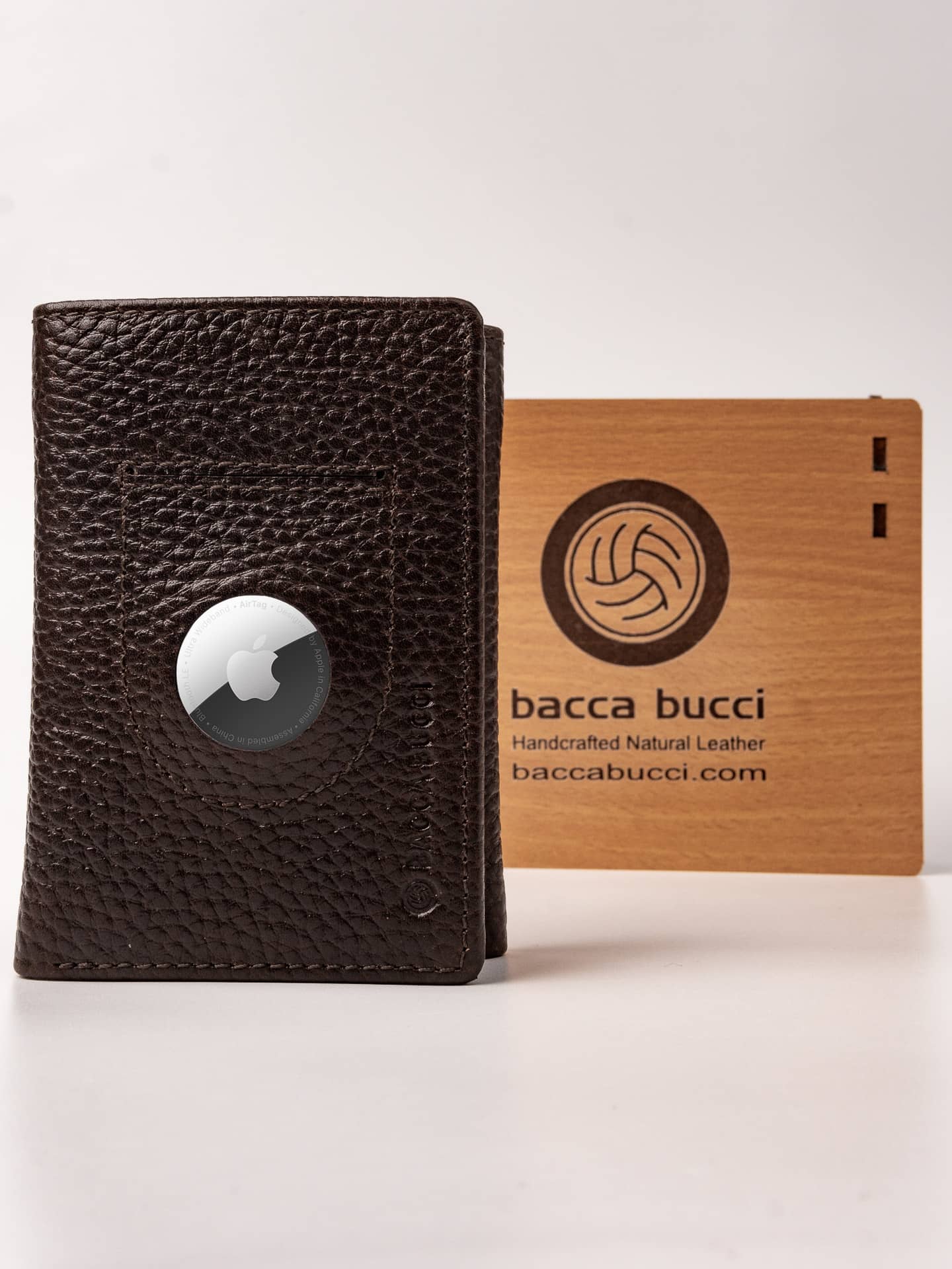 Bacca Bucci Trifold Leather Wallet with AirTag Holder