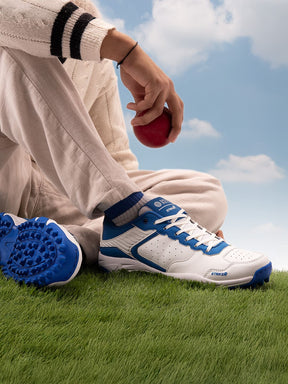 Bacca Bucci STRIKER Cricket Shoes