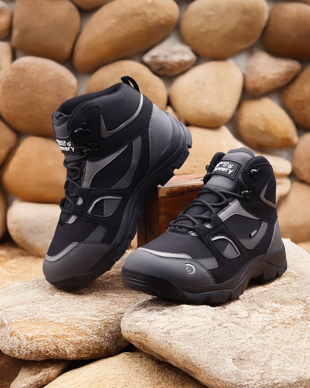 Bacca Bucci X Discovery Outrider – Official Discovery Licensed Trekking & Adventure Boots