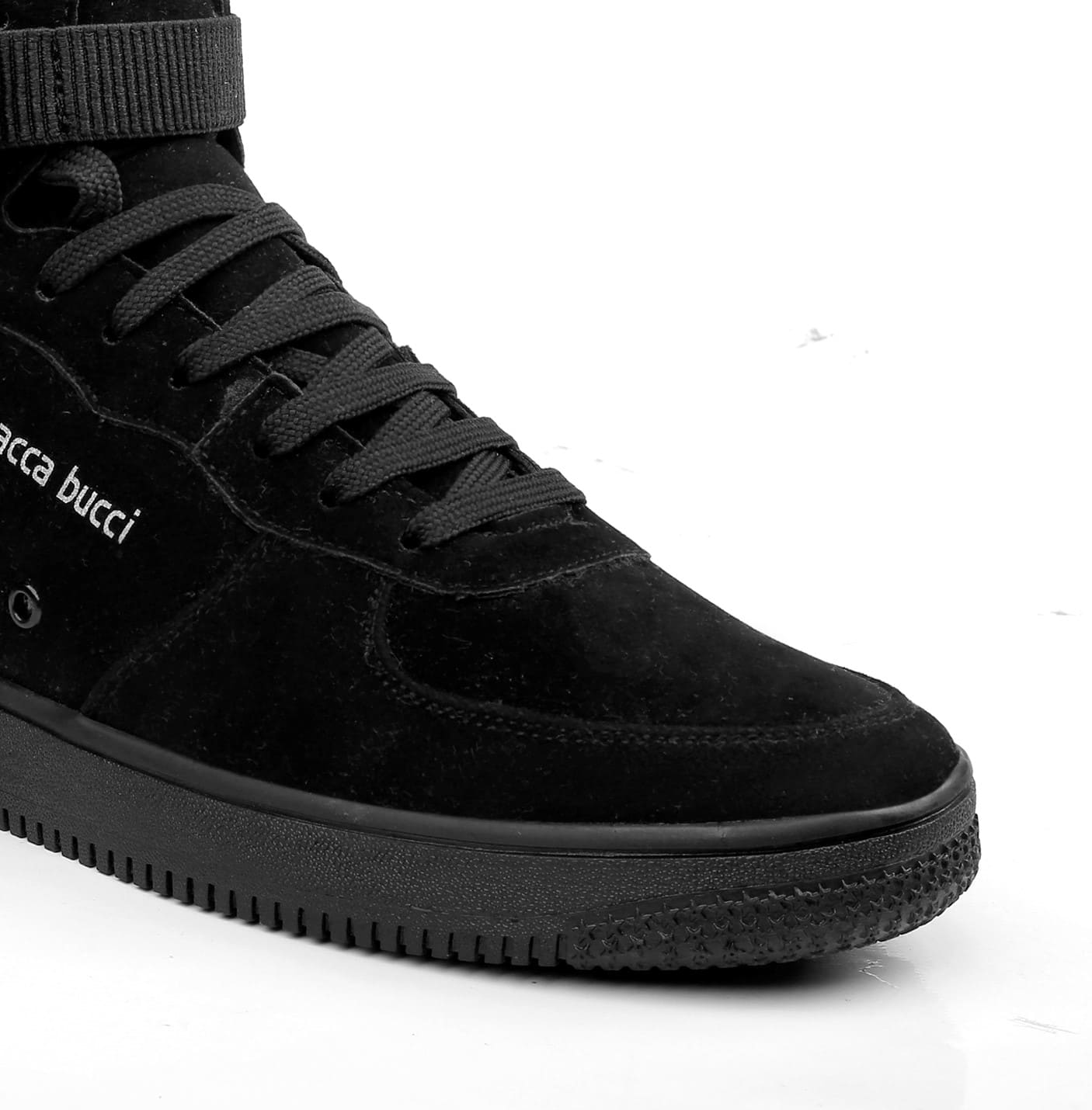 black sneakers for men, black casual shoes, black fashion sneakers for men, black hi top sneakers