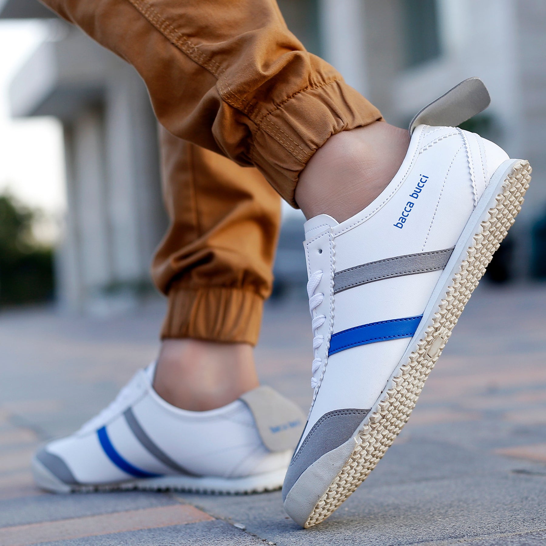 casual shoes for men, casual sneakers, white casual shoes, casual sneakers men