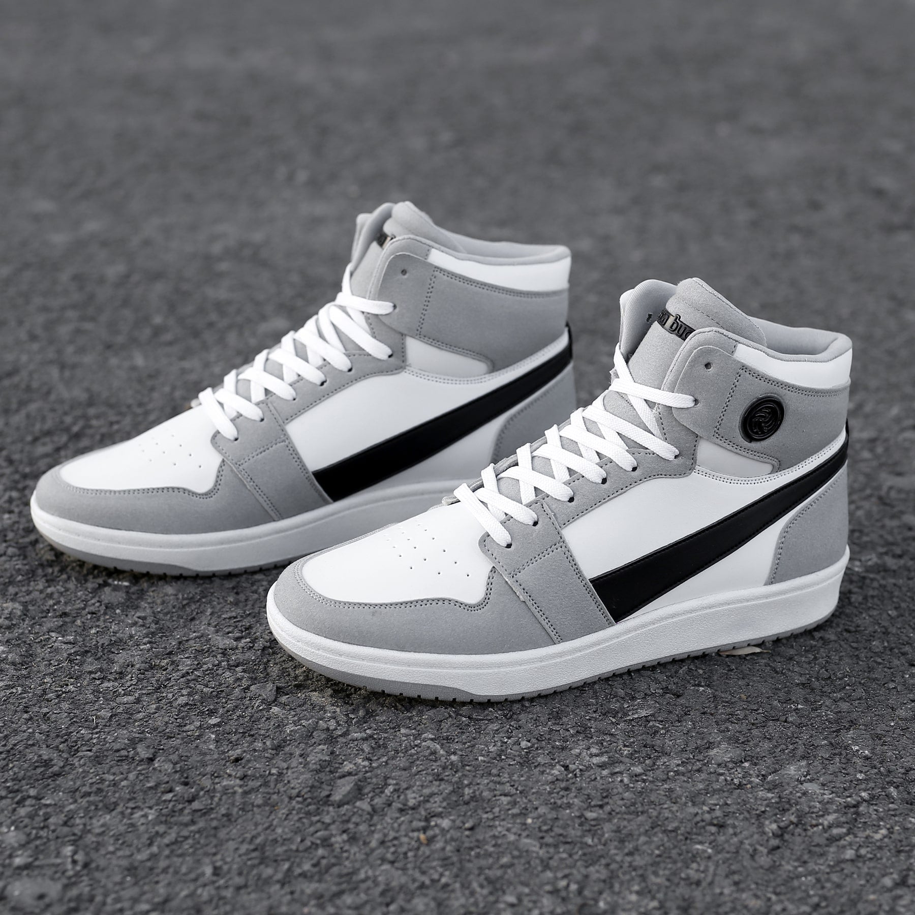 Sneakers for Men | White Sneakers for Men | Bacca Bucci